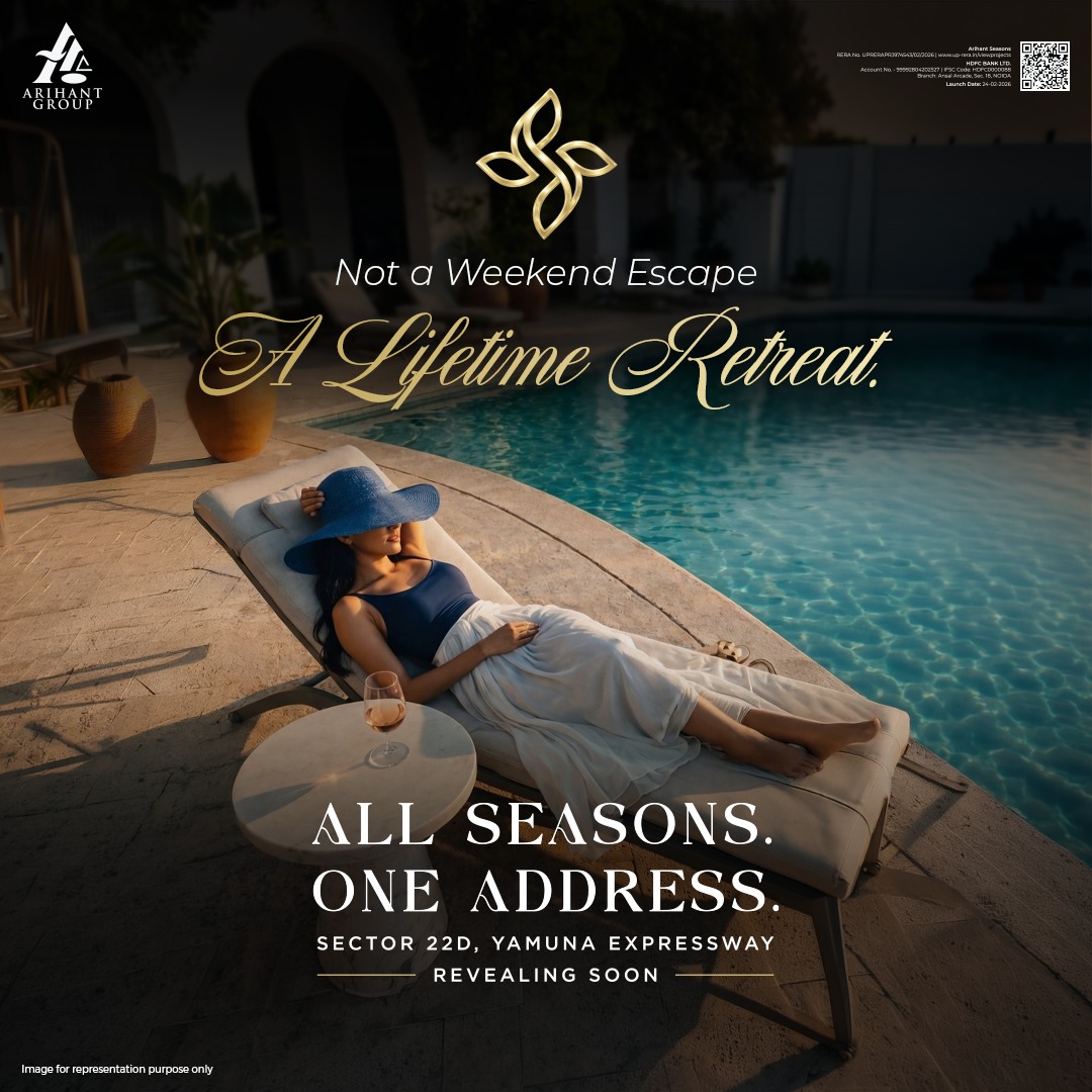 Lifetime Retreat Poolside